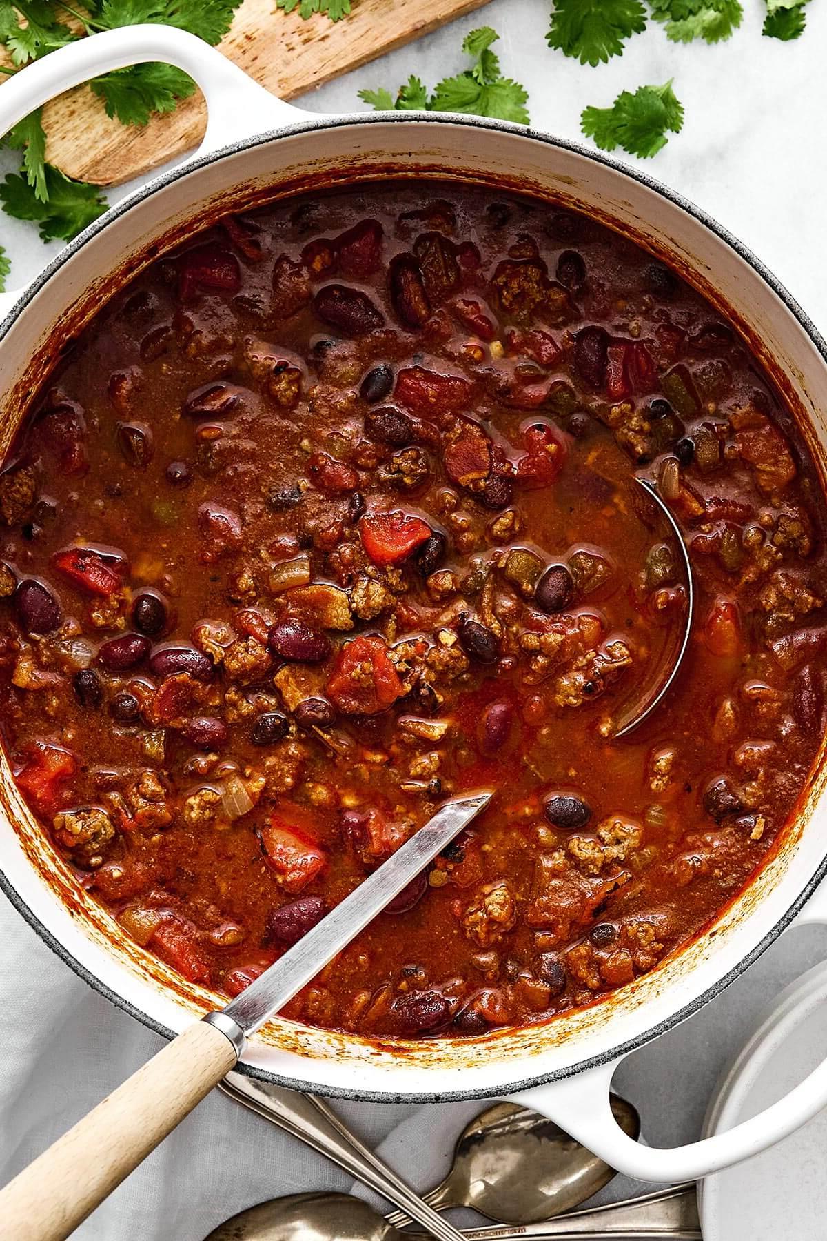 20+ Beste Suppenrezepte für Körper und Seele 3 Ein Topf Rinderchili.
