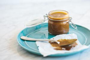 salted caramel sauce (paleo, vegan, dairy-free)