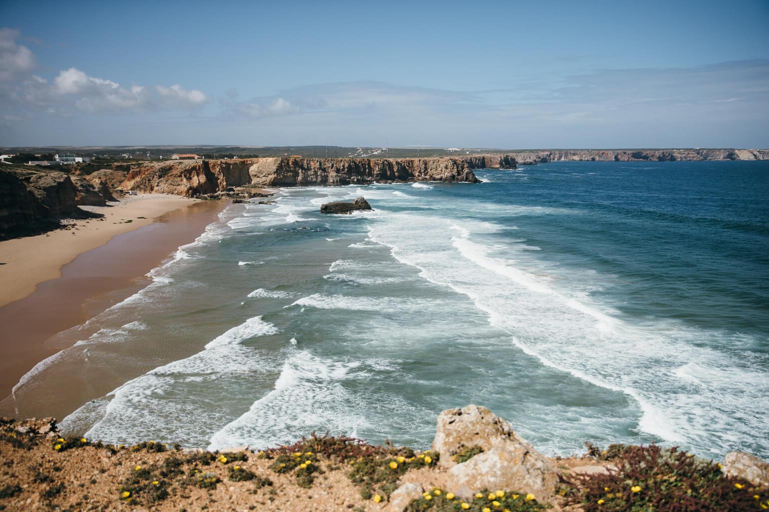 Fahrt entlang der Küstenstraßen der Algarve