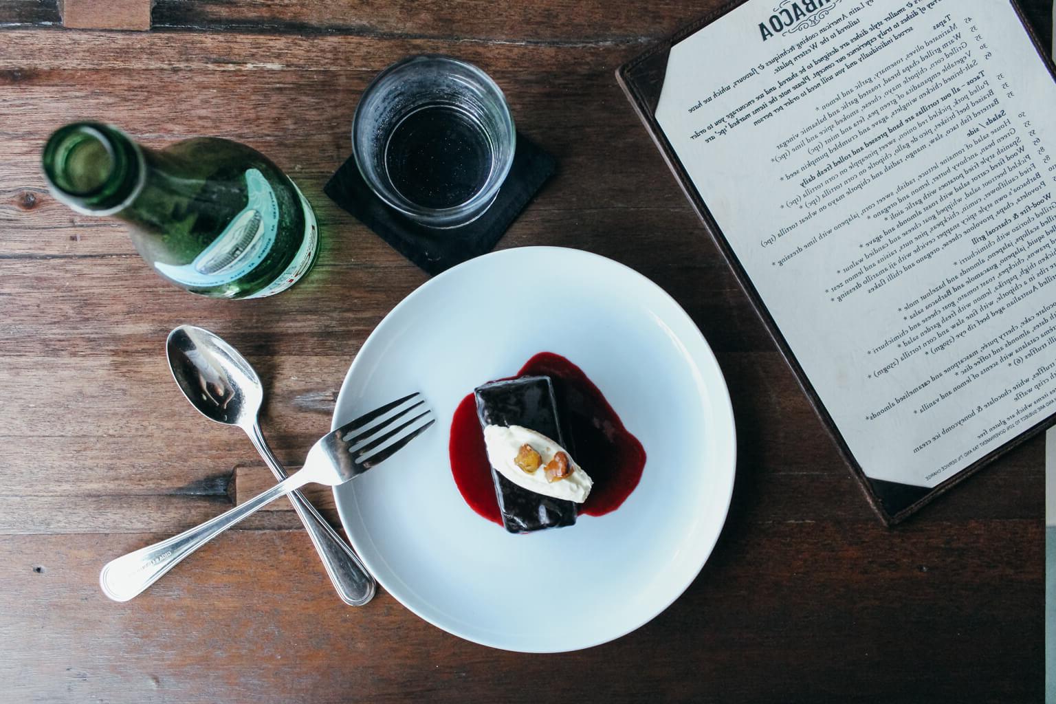 Bali Stadtführer: Ein gesunder, real-food, glutenfreier Reiseführer für Bali (inklusive Ubud, Seminyak, Canggu, der Bukit-Region und mehr).