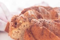 Golden Cashew Turban Cake