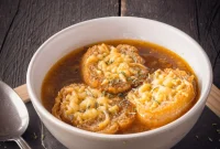 Savory Vegetarian French Onion Soup