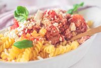 20-Minute Mediterranean Tuna Feta Pasta