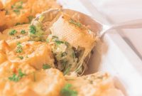 Creamy Chicken and Leek Casserole
