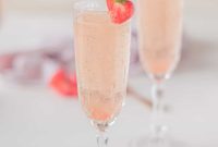 Bubbly Strawberry Bellini Delight