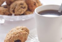 Soft and Chewy Oatmeal Raisin Cookies