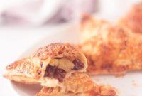 Classic Dutch Apple Turnovers