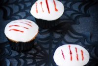 Howling Werewolf Claw Cupcakes