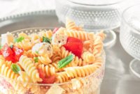 Vibrant Caprese Pasta Salad
