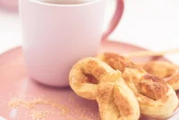 Krakelingen Sweet Dutch Pretzel Delights