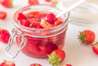 Effortless No-Cook Strawberry Sauce