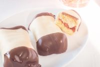 Mergpijpjes Beloved Dutch Marzipan Treats