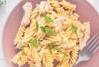 Creamy Garlic Parmesan Chicken and Fusilli in the Slow Cooker