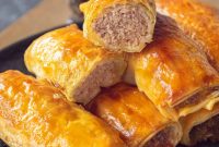 Flaky Puff Pastry Dutch Saucijzenbroodjes Sausage Rolls