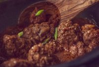 Indonesian Slow Cooker Meatballs in Savory Soy