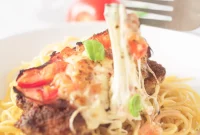 Argentine Milanesa Napolitana: A Crispy, Cheesy Steak Sensation