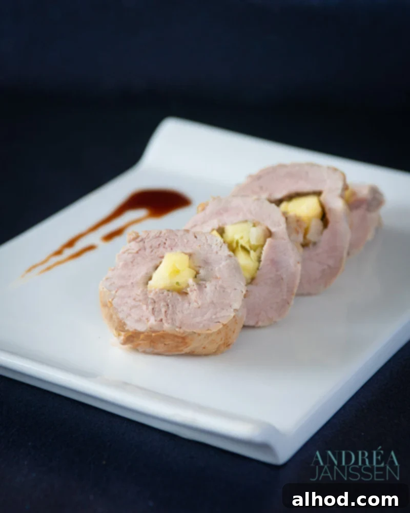 10 Festive Christmas Mains & Sides 6 Varkenshaas gevuld met appel en pistachenoten - pork tenderlion stuffed with apple and pistachios-bewerkt