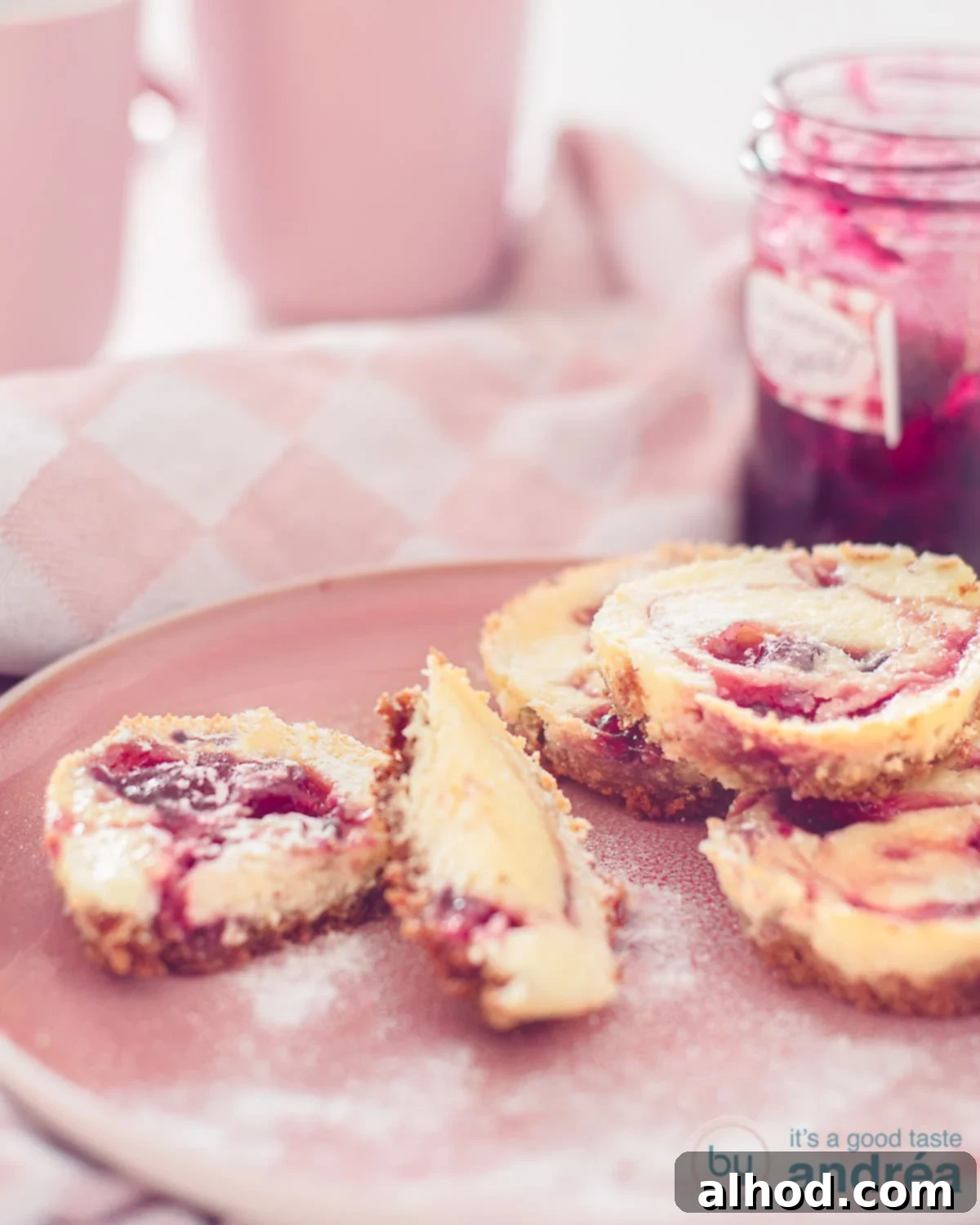 Wild Berry Cheesecake Bites 3 mini cheesecakes met bosvruchten