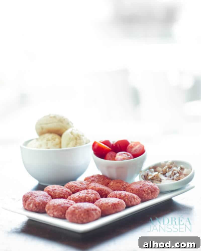 Raclette mini hamburgers with lettuce and tomatoes