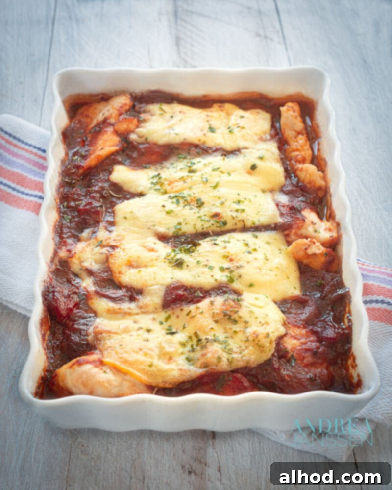 Zesty Tomato Chicken Pizzaiola 2 Kipfilet pizzaiola - Delicious Chicken Pizzaiola with tender chicken and melted cheese