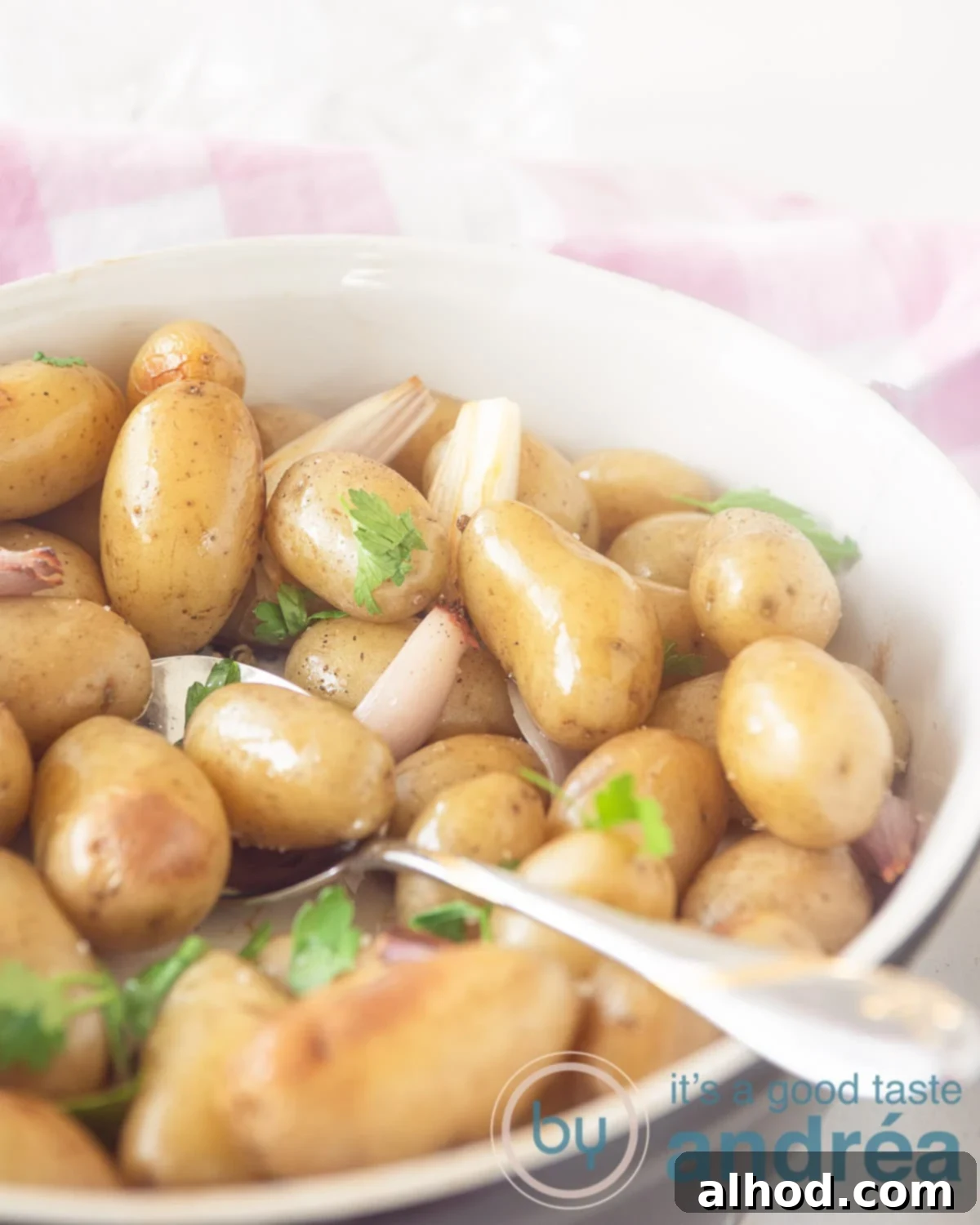 Crispy Oven Roasted Baby Dutch Potatoes 5 Roast potatoes with thyme, shallots and garlic