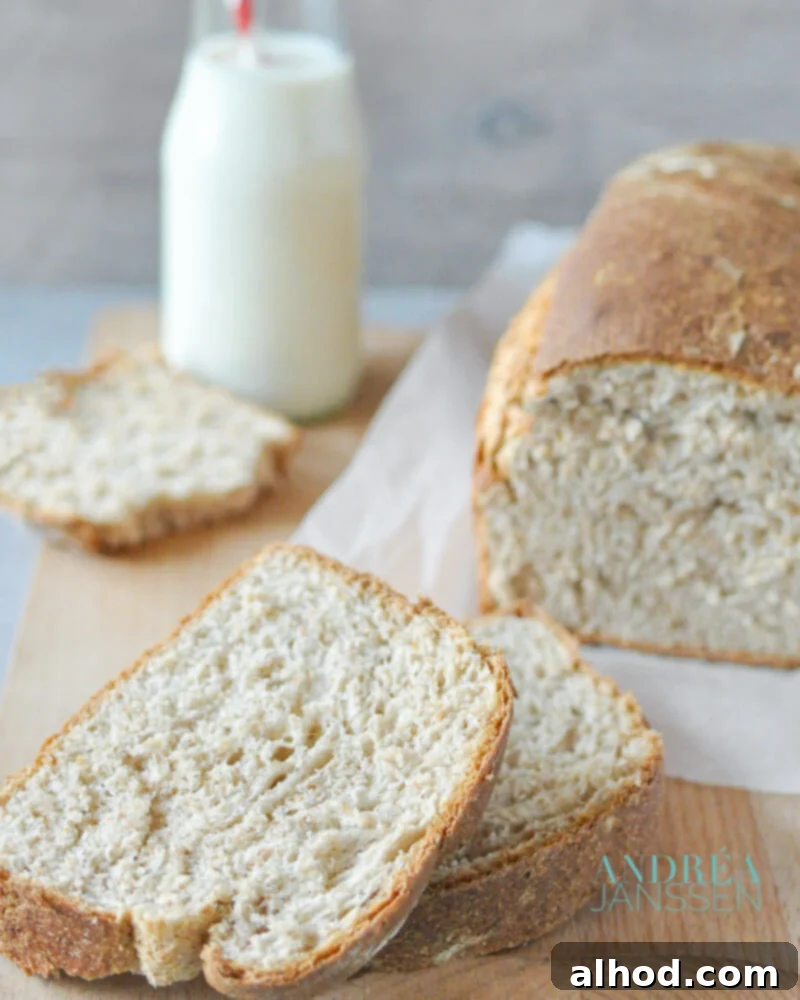 Rustic Whole Spelt Loaf 2 Volkoren speltbrood - A delicious homemade whole grain spelt bread loaf.