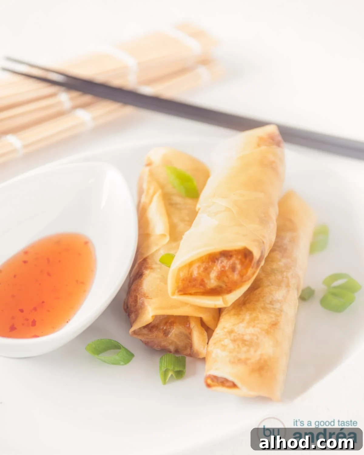Crisp Lumpia 2 Crisp lumpia {Asian spring rolls}