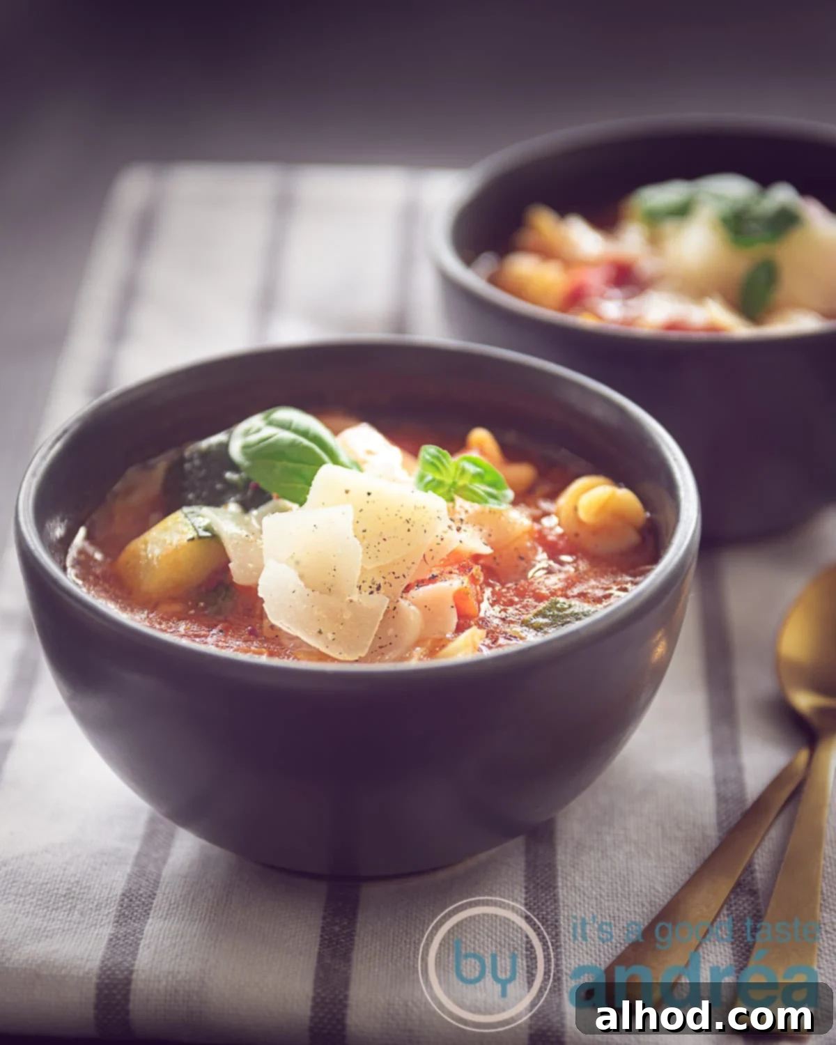 Hearty Minestrone with Pasta 3 two cups of Filled minestrone soup with pasta