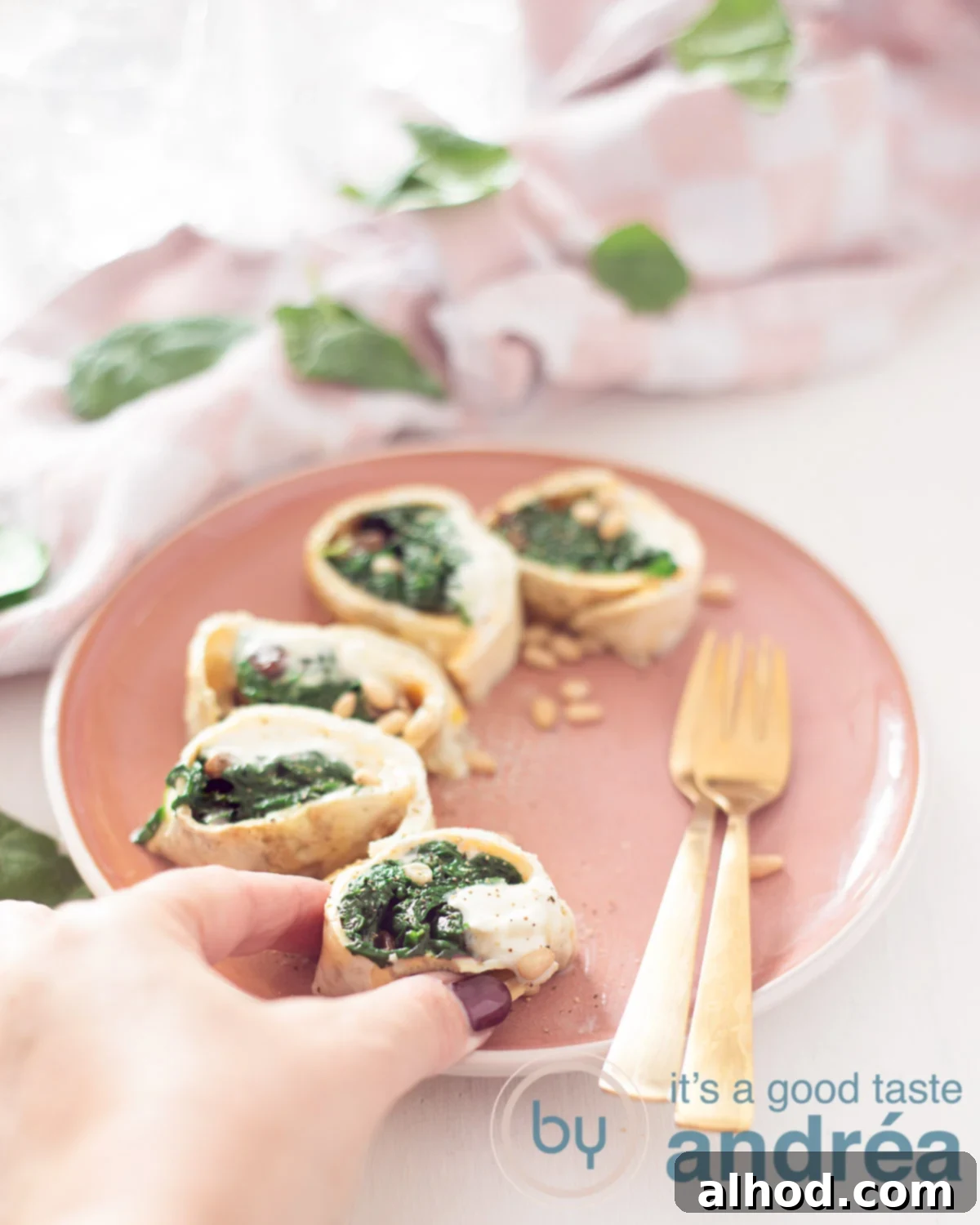 Savory Spinach and Pine Nut Omelet Rolls 2 Omelet with spinach wrap