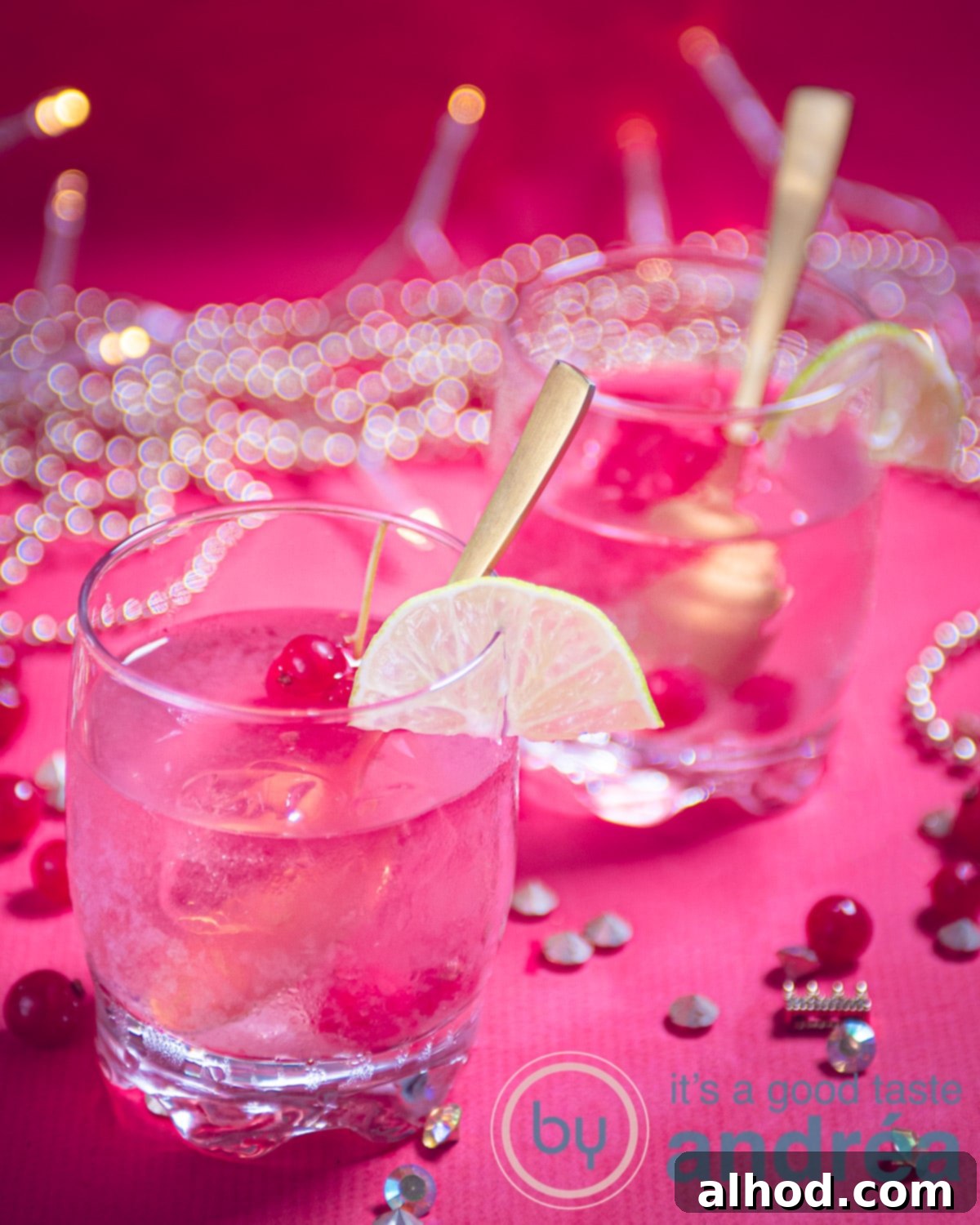 Simple and Refreshing Red Currant Caipirinha 9 Red currant caipirinha glasses (2) with lime, a perfectly blended and refreshing cocktail.