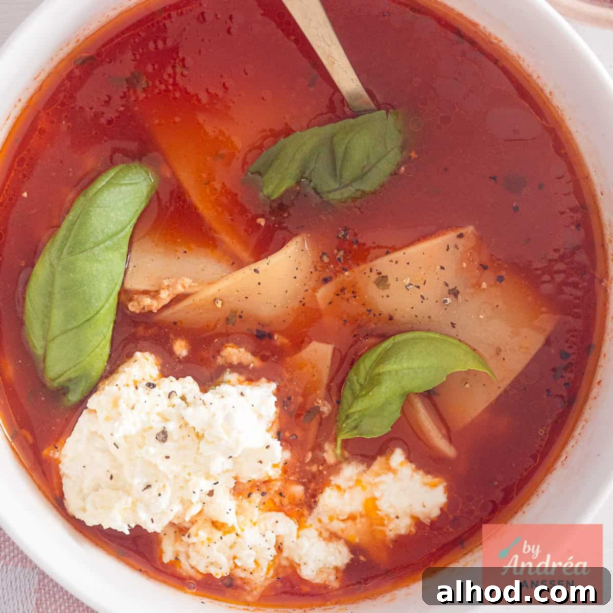 One-Pot Lasagna Soup with Chicken and Ricotta